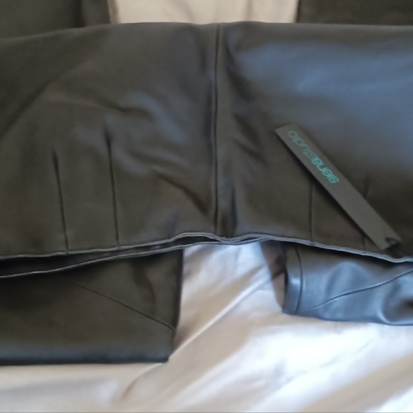 Leather pants - Picture 3 of 5